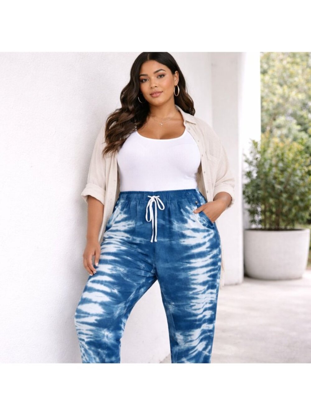NWT LIVI by Lane Bryant Pants Size 14/16 Tie Dye Athleisure Lounge Travel Large